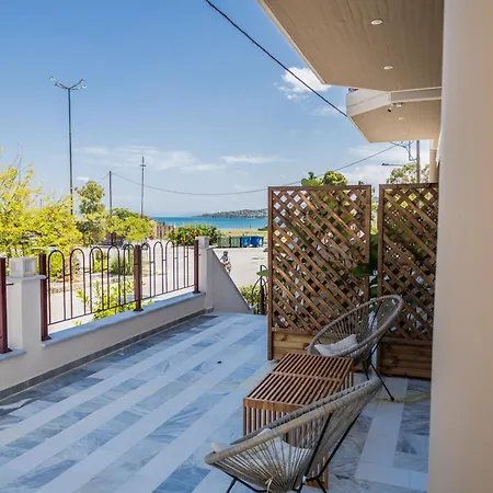 Take Me Here With A Sea View By Salt Apartments Volos Exterior photo